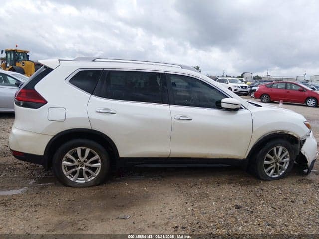 2018 NISSAN ROGUE SV 13
