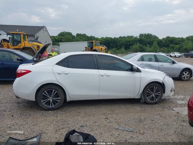 2018 TOYOTA COROLLA LE 13