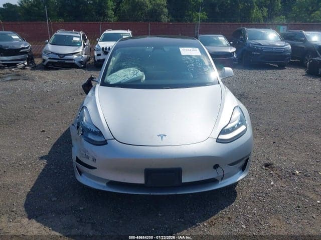 2018 TESLA MODEL 3 LONG RANGE/PERFORMANCE 12