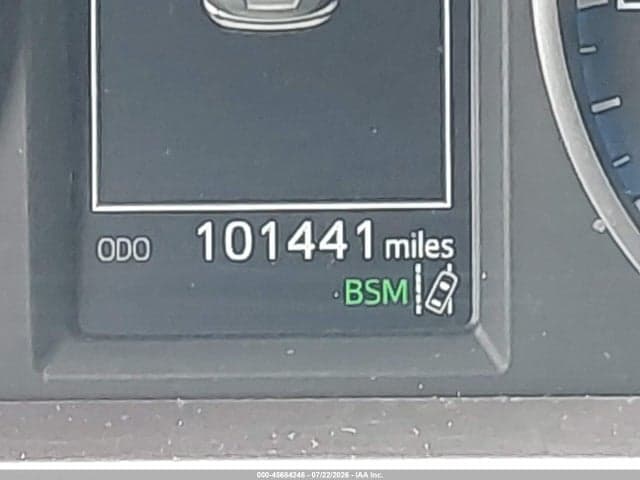 2018 TOYOTA RAV4 XLE 15