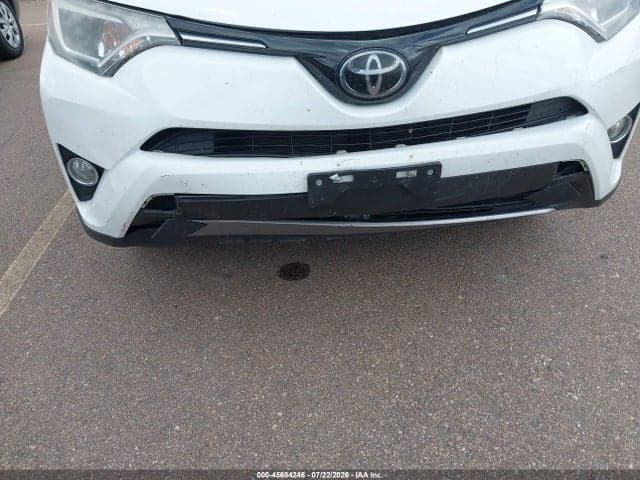 2018 TOYOTA RAV4 XLE 6