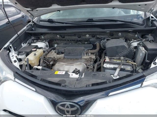 2018 TOYOTA RAV4 XLE 10