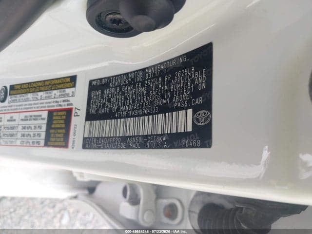 2017 TOYOTA CAMRY SE 9