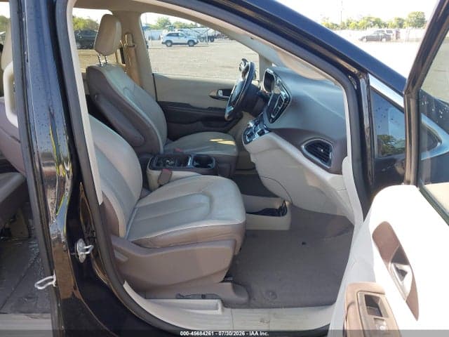 2017 CHRYSLER PACIFICA TOURING-L 5