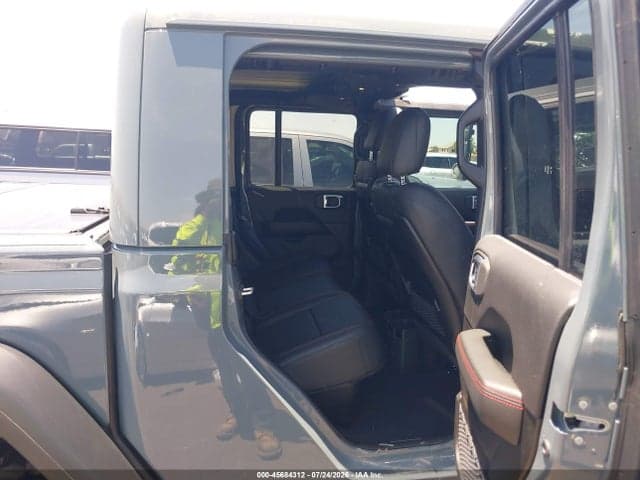 2026 JEEP GLADIATOR RUBICON 4X4 8