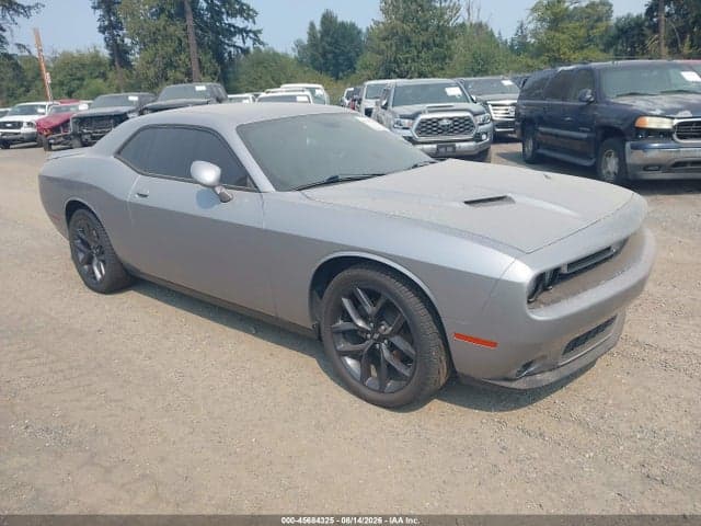 2018 DODGE CHALLENGER SXT 1
