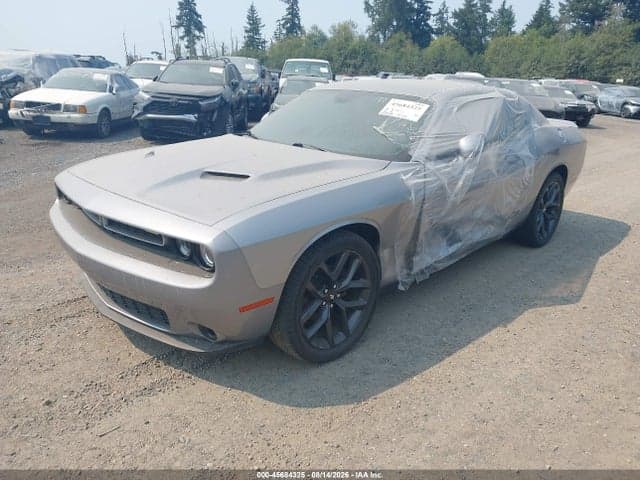 2018 DODGE CHALLENGER SXT 2