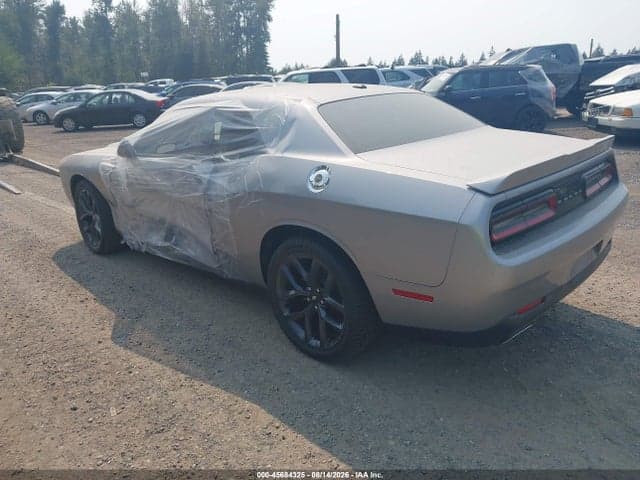 2018 DODGE CHALLENGER SXT 3