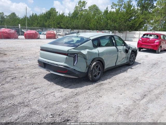 2026 KIA K4 LXS 4