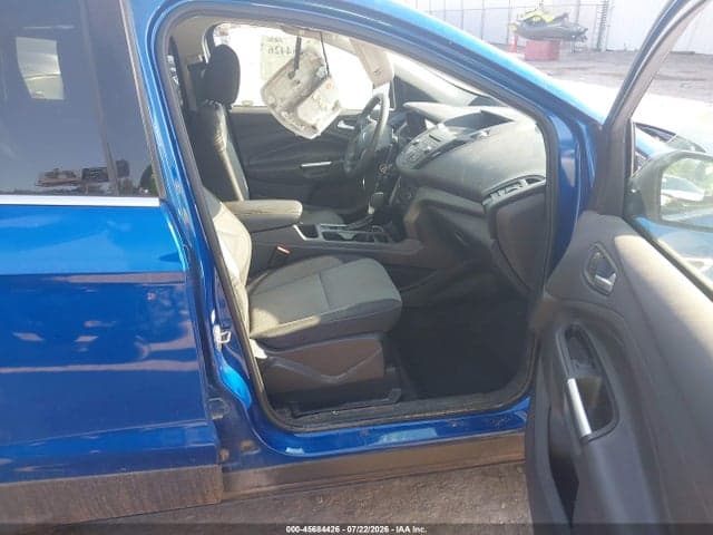 2017 FORD ESCAPE SE 5