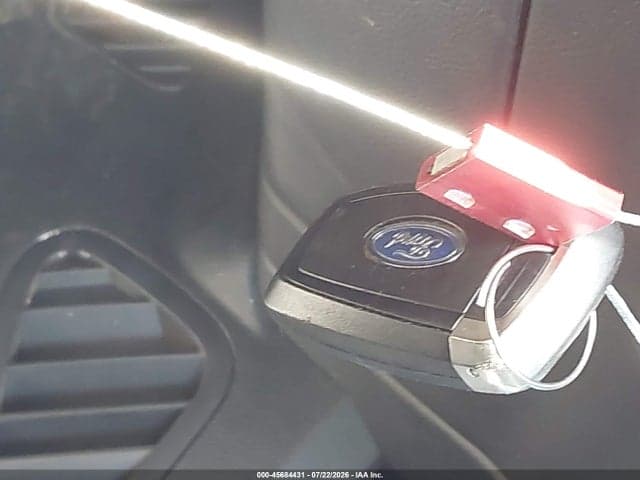 2020 FORD EDGE SE 11
