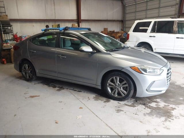 2017 HYUNDAI ELANTRA SE - 1