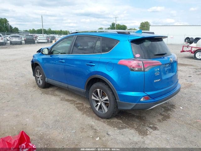 2017 TOYOTA RAV4 XLE 3
