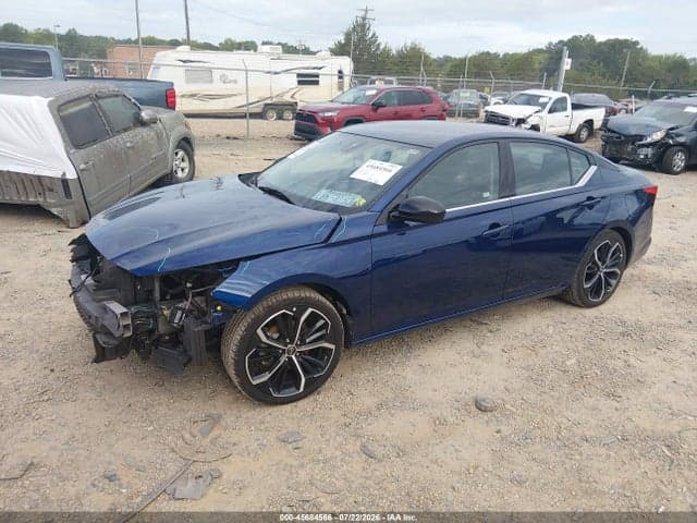 2024 NISSAN ALTIMA SR FWD 2