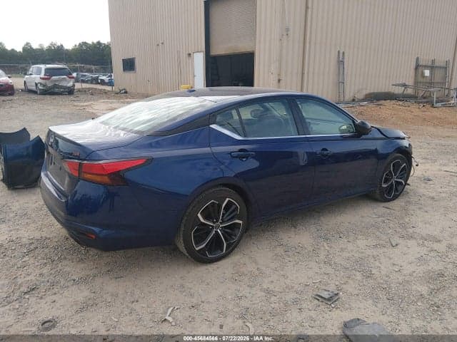 2024 NISSAN ALTIMA SR FWD 4
