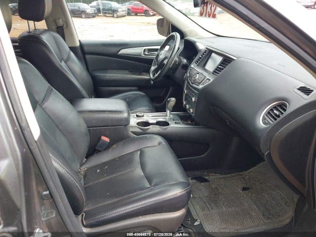 2017 NISSAN PATHFINDER SL 5