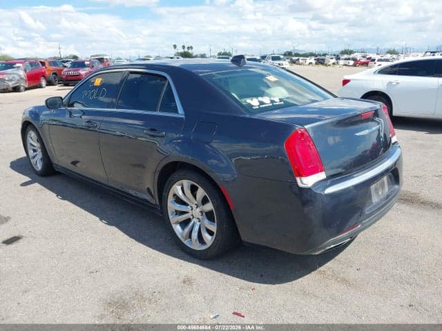 2018 CHRYSLER 300 TOURING 3