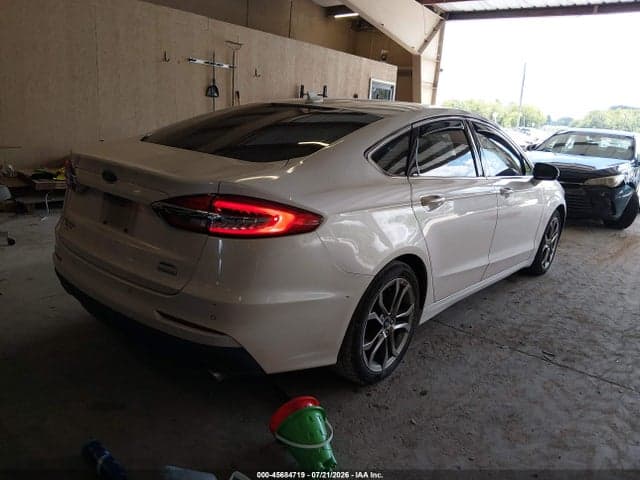 2019 FORD FUSION SEL 4
