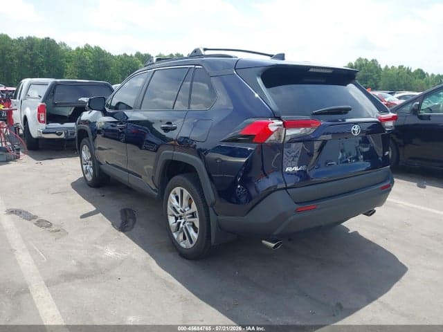2024 TOYOTA RAV4 XLE PREMIUM 3