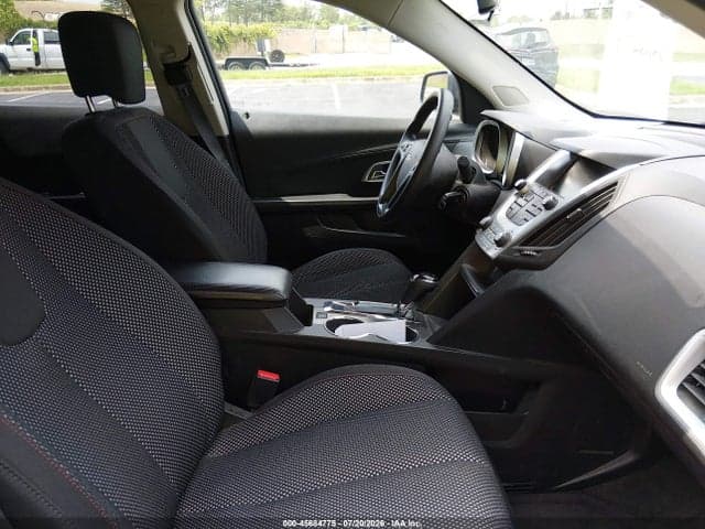 2017 CHEVROLET EQUINOX LS 5
