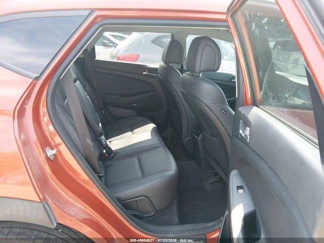 2017 HYUNDAI TUCSON LIMITED 8