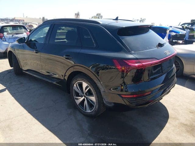 2024 AUDI Q8 E-TRON PREMIUM QUATTRO 3