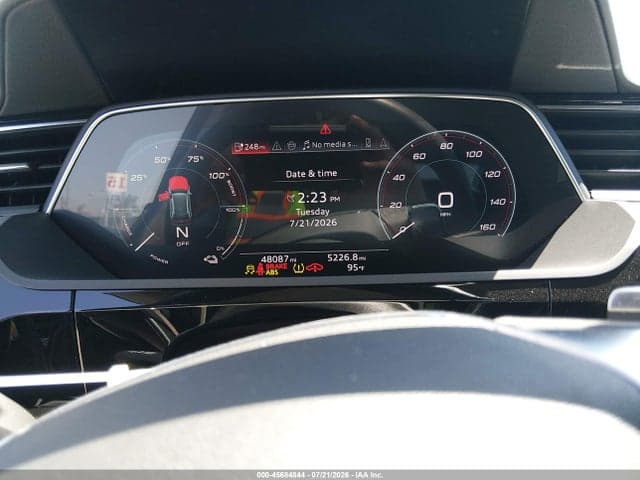 2024 AUDI Q8 E-TRON PREMIUM QUATTRO 7