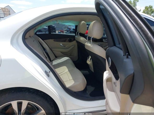 2017 MERCEDES-BENZ C 300 4MATIC 8