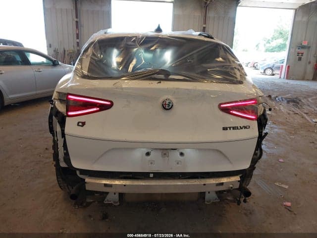 2020 ALFA ROMEO STELVIO SPORT AWD 6