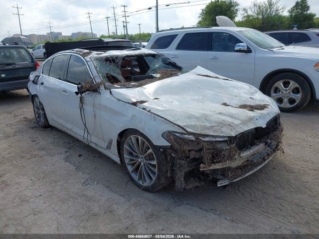 2021 BMW 530E 1