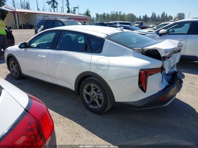 2025 KIA K4 LXS 3