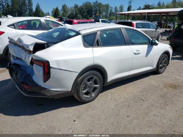 2025 KIA K4 LXS 4