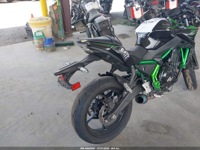 2025 KAWASAKI ER650 N 4