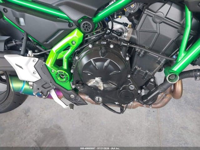 2025 KAWASAKI ER650 N 8