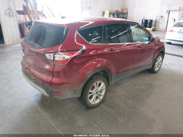 2017 FORD ESCAPE SE 4