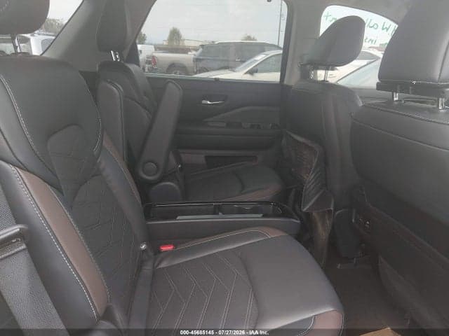 2023 NISSAN PATHFINDER PLATINUM 4WD 8