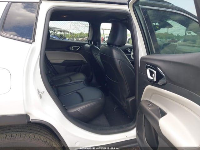 2025 JEEP COMPASS LIMITED 4X4 8