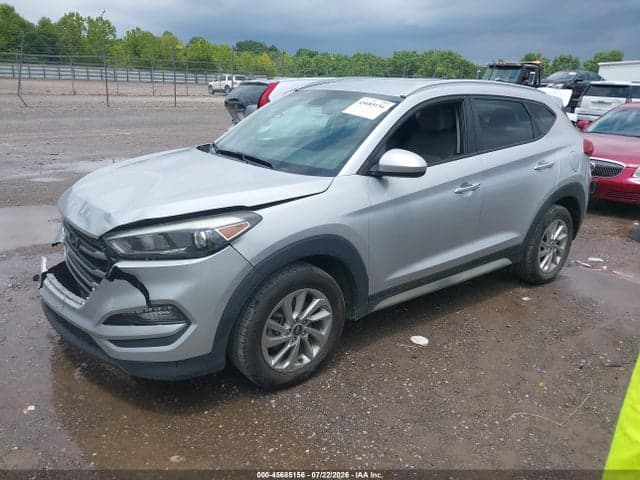 2017 HYUNDAI TUCSON SE 2