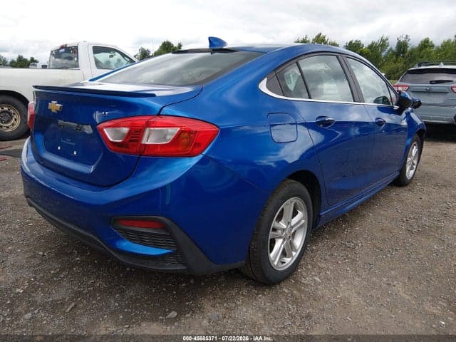 2017 CHEVROLET CRUZE LT AUTO 4