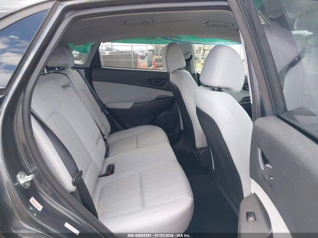 2022 HYUNDAI KONA SEL 8