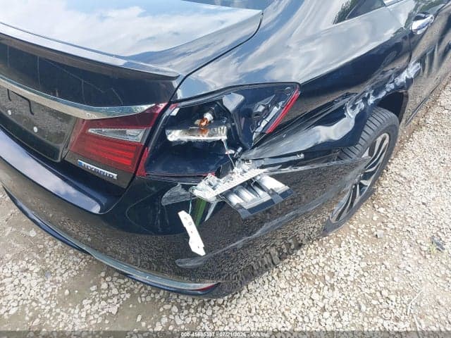 2017 HONDA ACCORD HYBRID EX-L 20