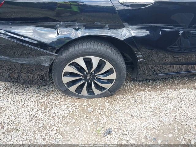 2017 HONDA ACCORD HYBRID EX-L 21