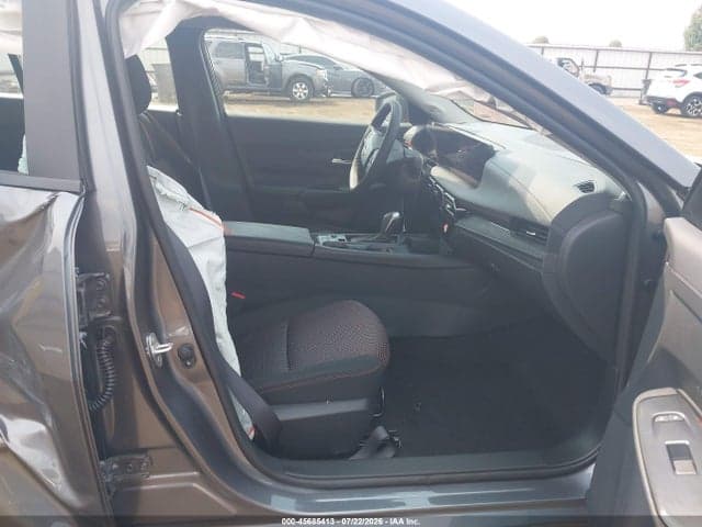 2026 NISSAN SENTRA SR 5