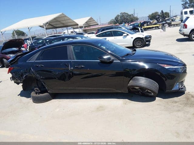 2022 HYUNDAI ELANTRA LIMITED 13