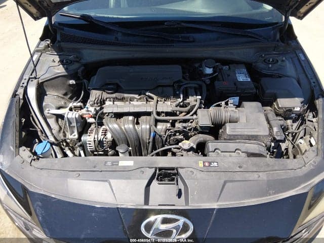 2022 HYUNDAI ELANTRA LIMITED 10