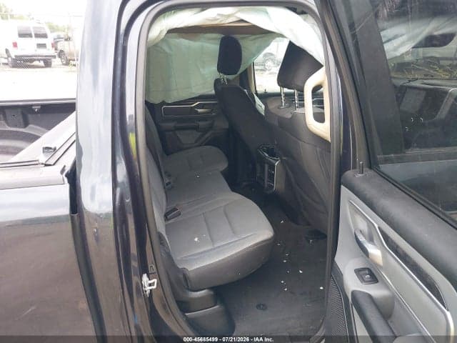 2020 RAM 1500 BIG HORN 4X4 6'4 BOX 8