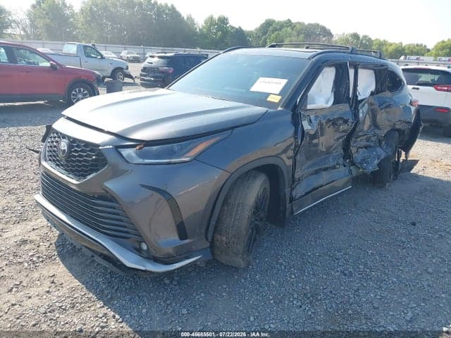 2023 TOYOTA HIGHLANDER XSE 2