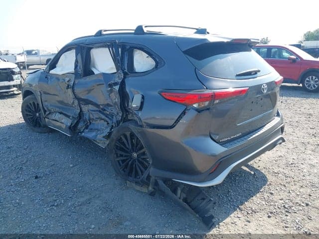 2023 TOYOTA HIGHLANDER XSE 3