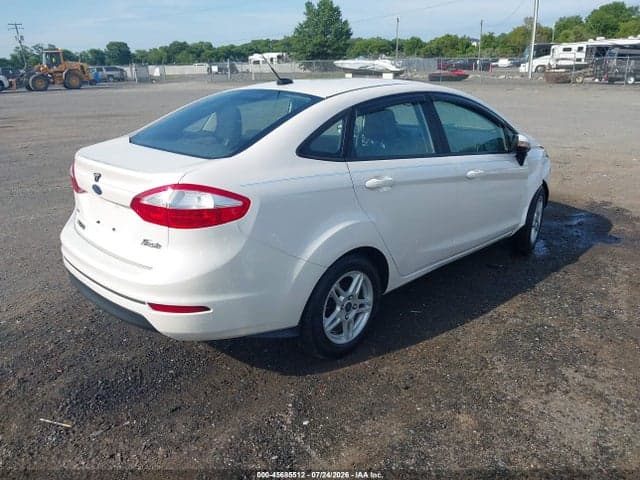 2017 FORD FIESTA SE 4