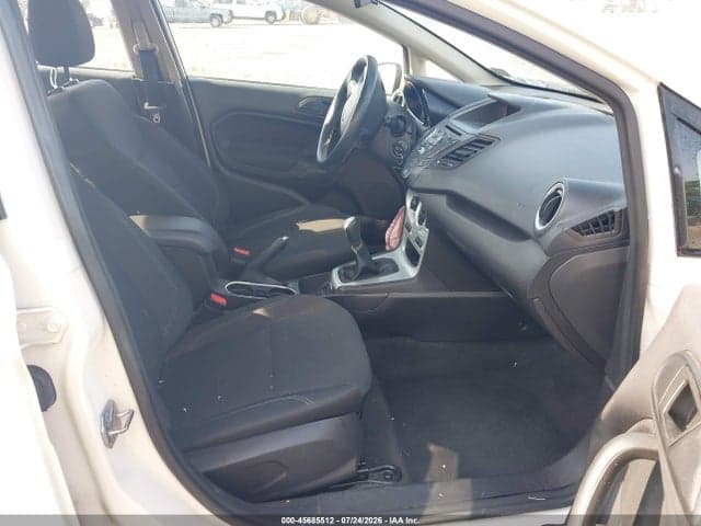 2017 FORD FIESTA SE 5